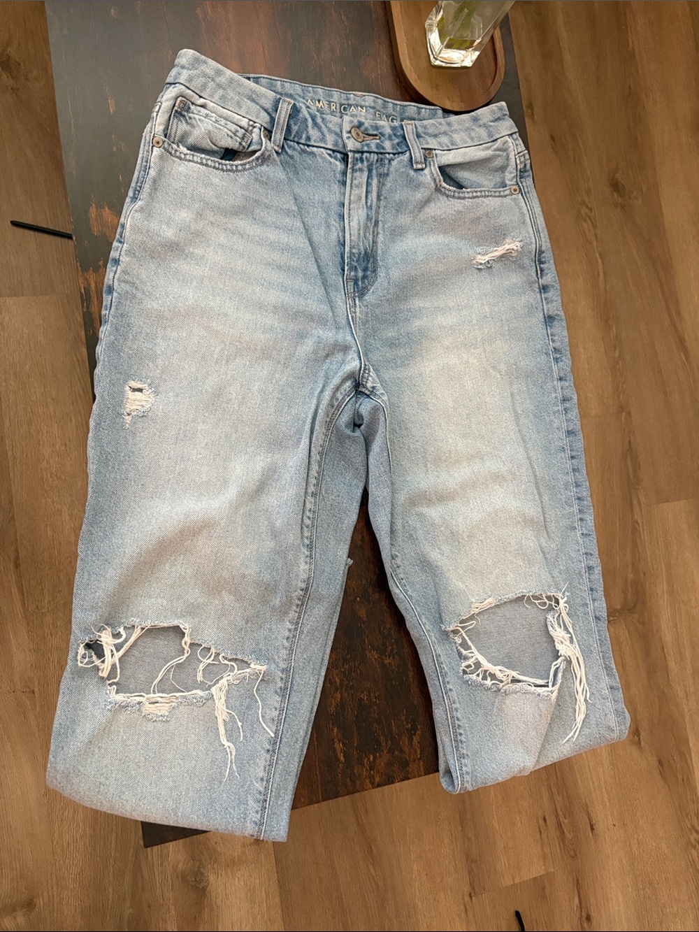 American Eagle Outfitters Light Blue Distressed Boyfriend Jeans